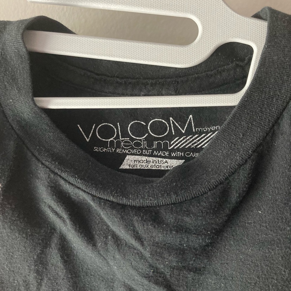 Volcolm T-Shirt - Picture 3 of 4